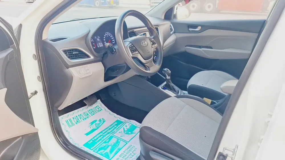 HYUNDAI ACCENT 2019 - Image 13