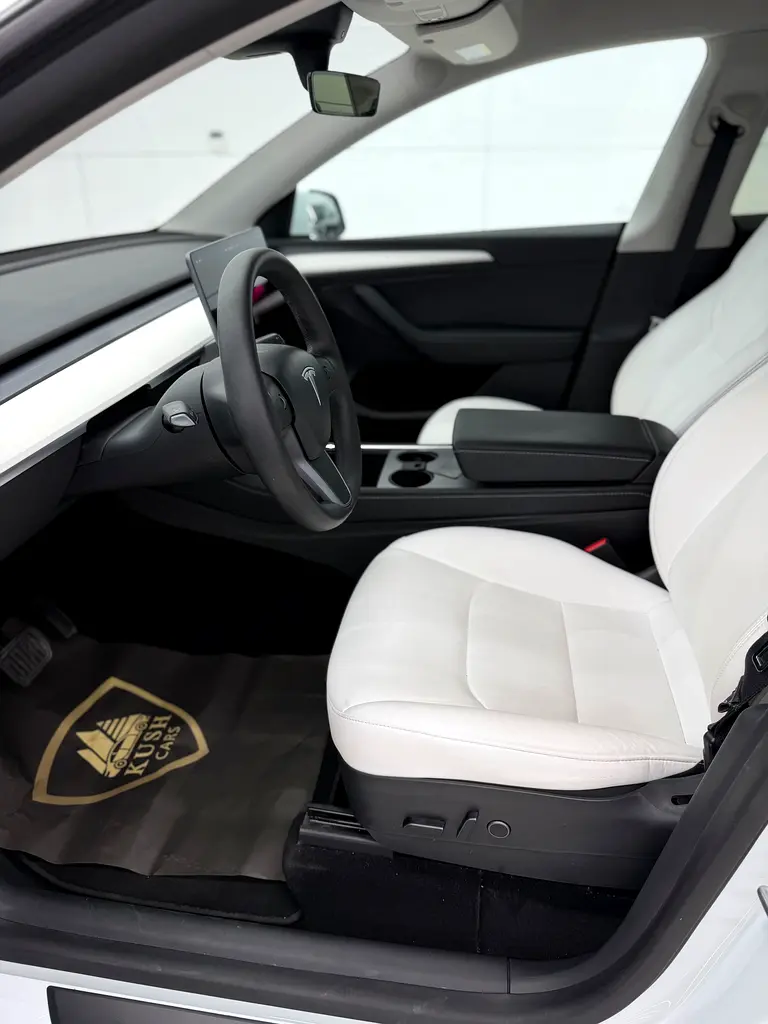 Tesla Model Y Long Range AWD 2022 GCC Specs - Image 11