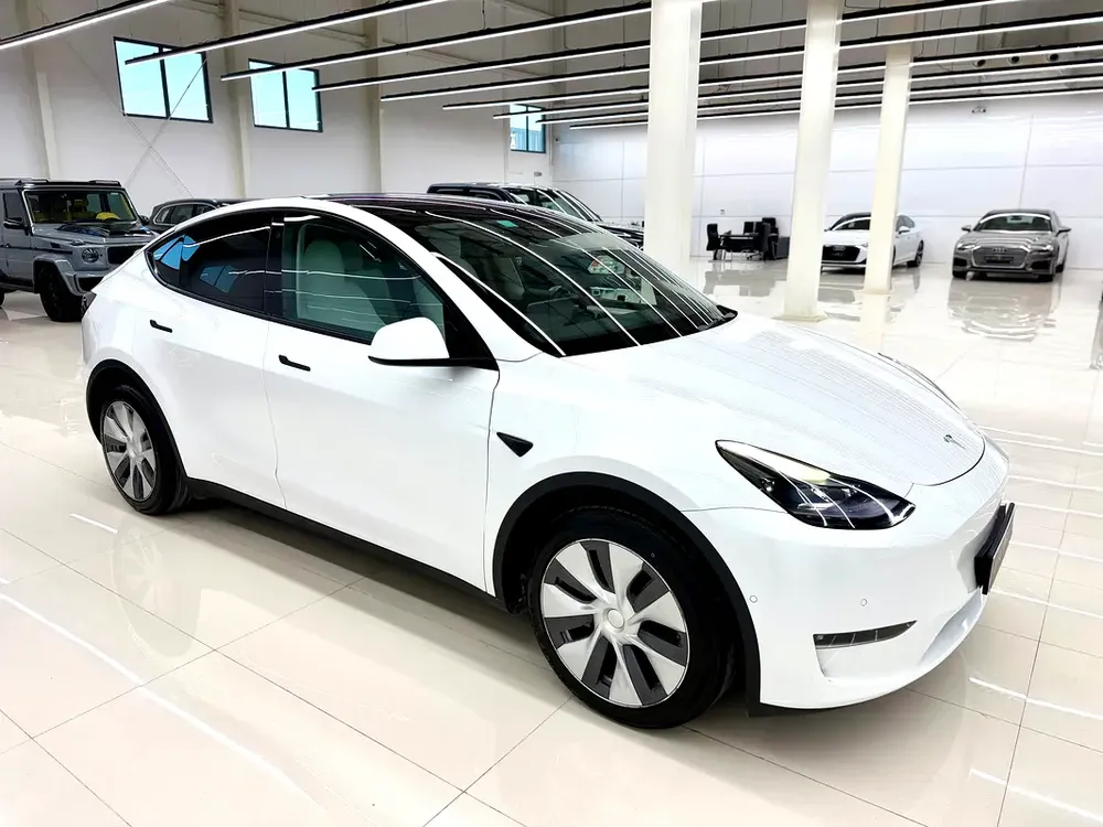 Tesla Model Y Long Range AWD 2022 GCC Specs - Image 4