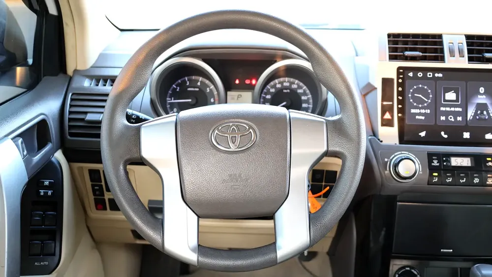 TOYOTA LANDCRUISER PRADO - Image 10