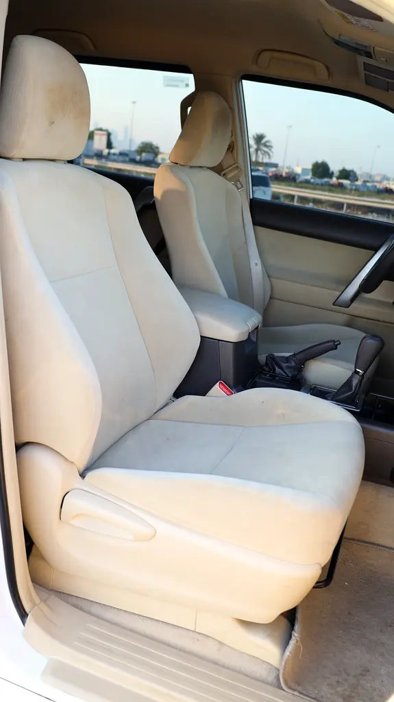 TOYOTA LANDCRUISER PRADO - Image 14