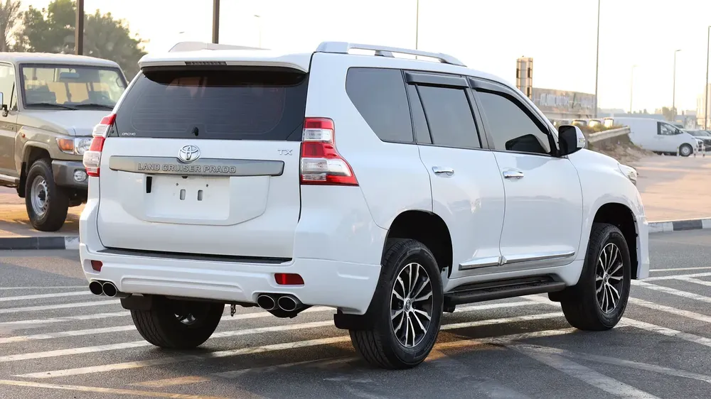TOYOTA LANDCRUISER PRADO - Image 6