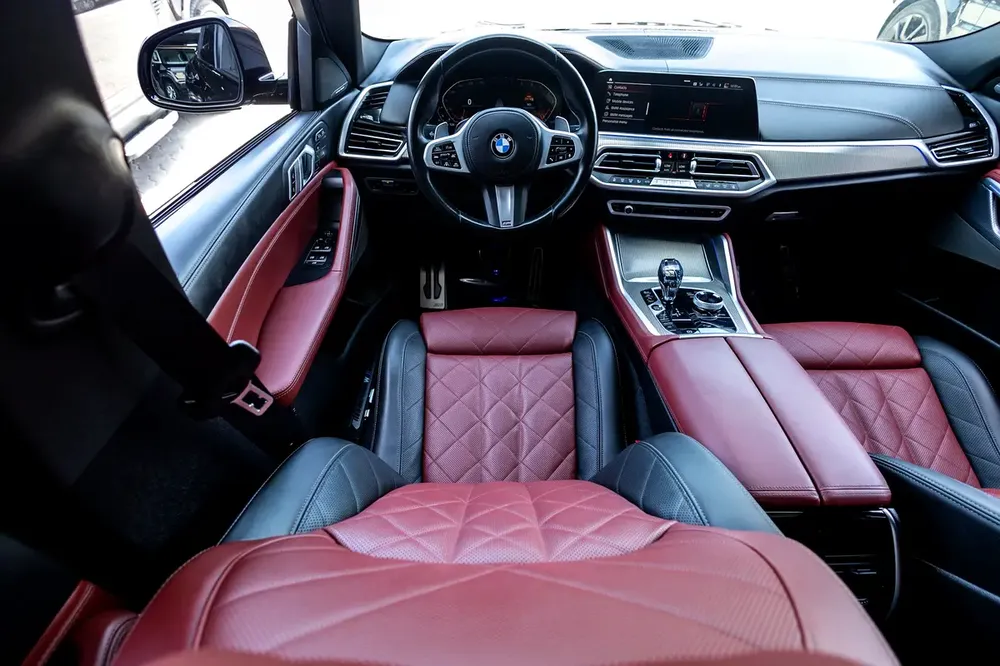 BMW X6 40i 2023 GCC specs - Image 10