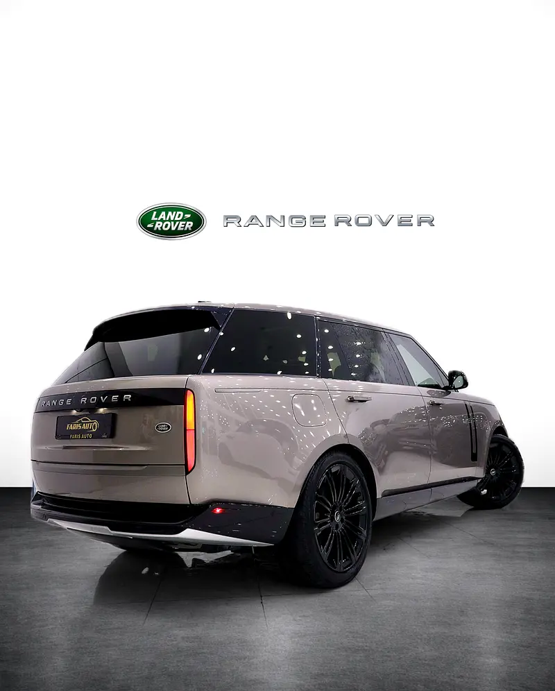 RANGE ROVER V8 LONG WHEEL BASE P530 7 SEATER - FULLY LOADED - Image 4