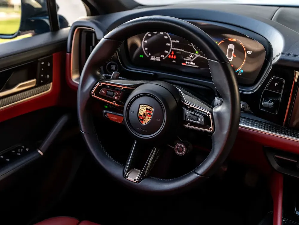 0% DOWN PAYMENT | PERFORMANCE PULSE UPGRADE | CAYENNE COUPE | UNICORN SPEC | PORSCHE WARRANTY - Image 8