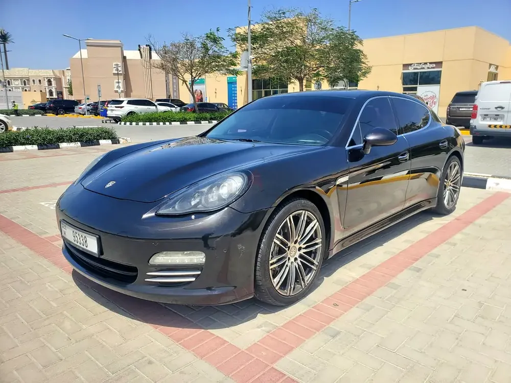 Porsche Panamera 4S 2012 | V8 4.8L | Sports Exhaust | GCC Specs - Image 15