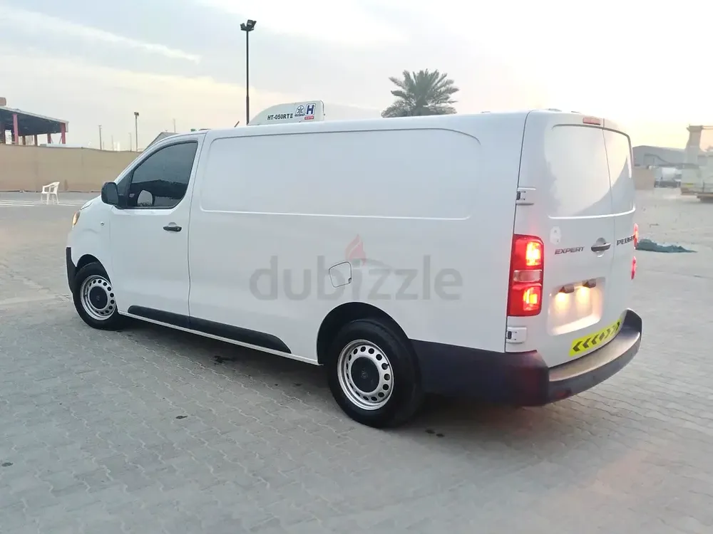 Peugeot Expert 2025 GCC Specs Brand New - Image 11