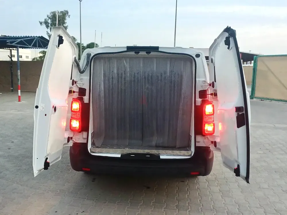 Peugeot Expert 2025 GCC Specs Brand New - Image 12