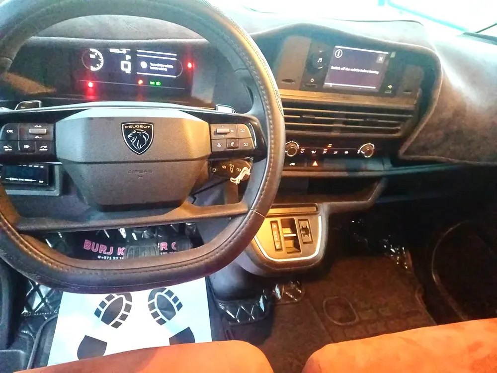 Peugeot Expert 2025 GCC Specs Brand New - Image 5