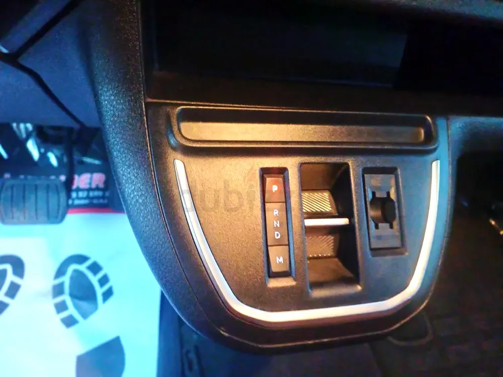 Peugeot Expert 2025 GCC Specs Brand New - Image 7
