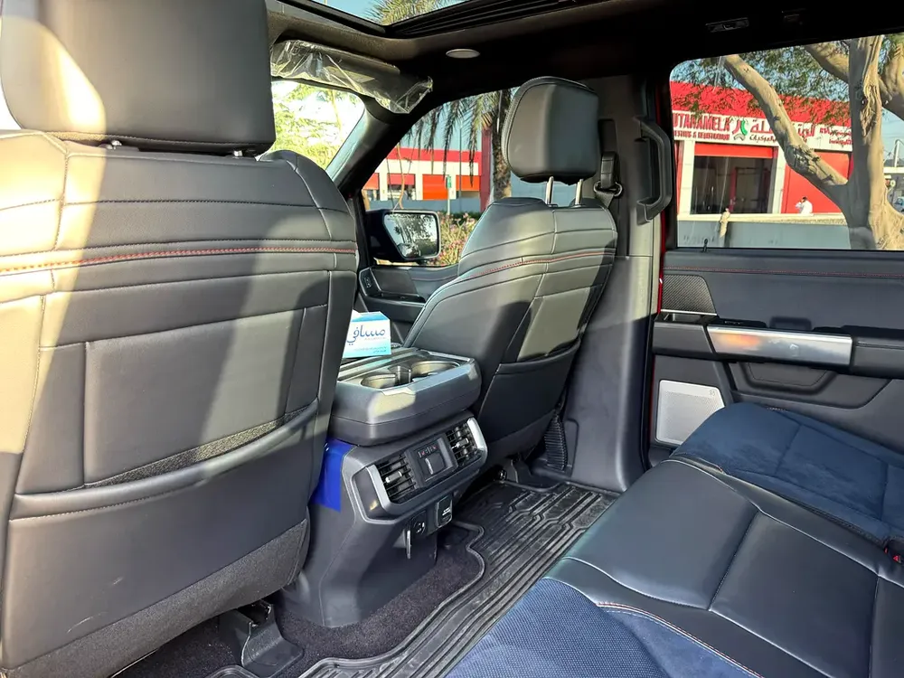 **2022**37 GCC SPEC NEAT AND CLEAN UNDER WARRANTY - Image 14