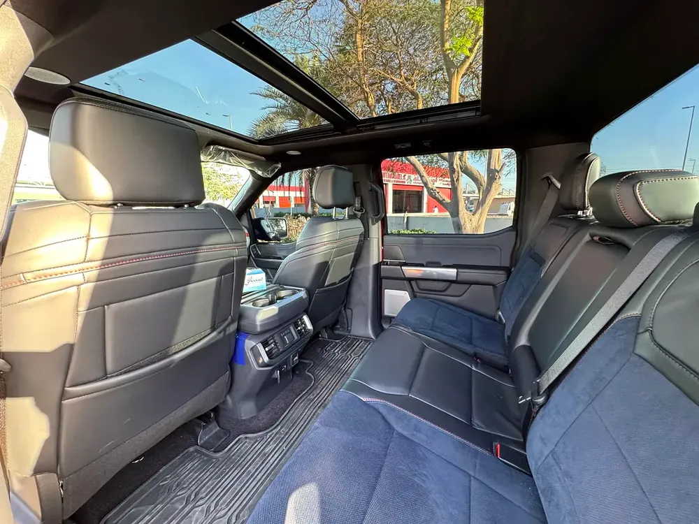 **2022**37 GCC SPEC NEAT AND CLEAN UNDER WARRANTY - Image 15