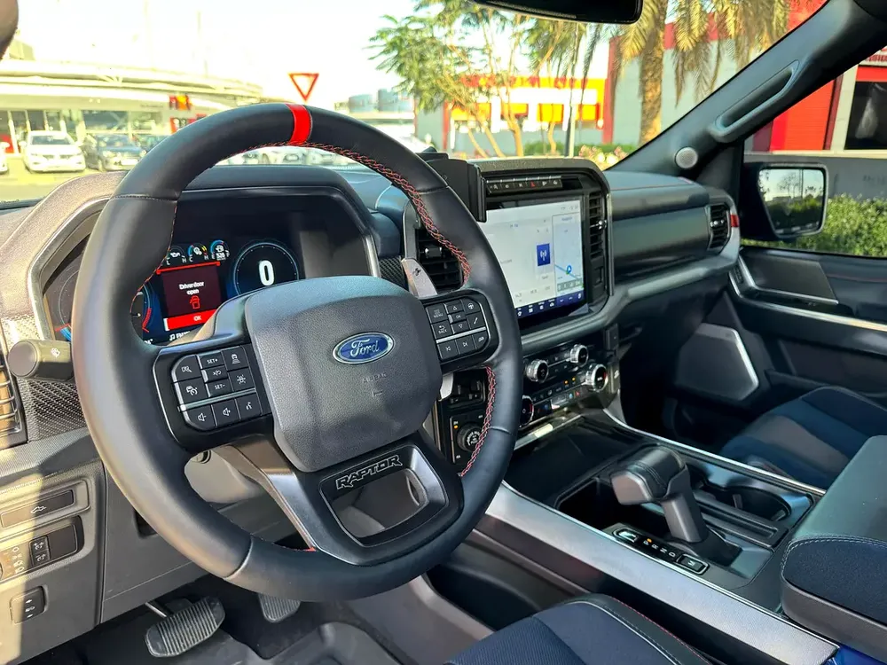 **2022**37 GCC SPEC NEAT AND CLEAN UNDER WARRANTY - Image 7