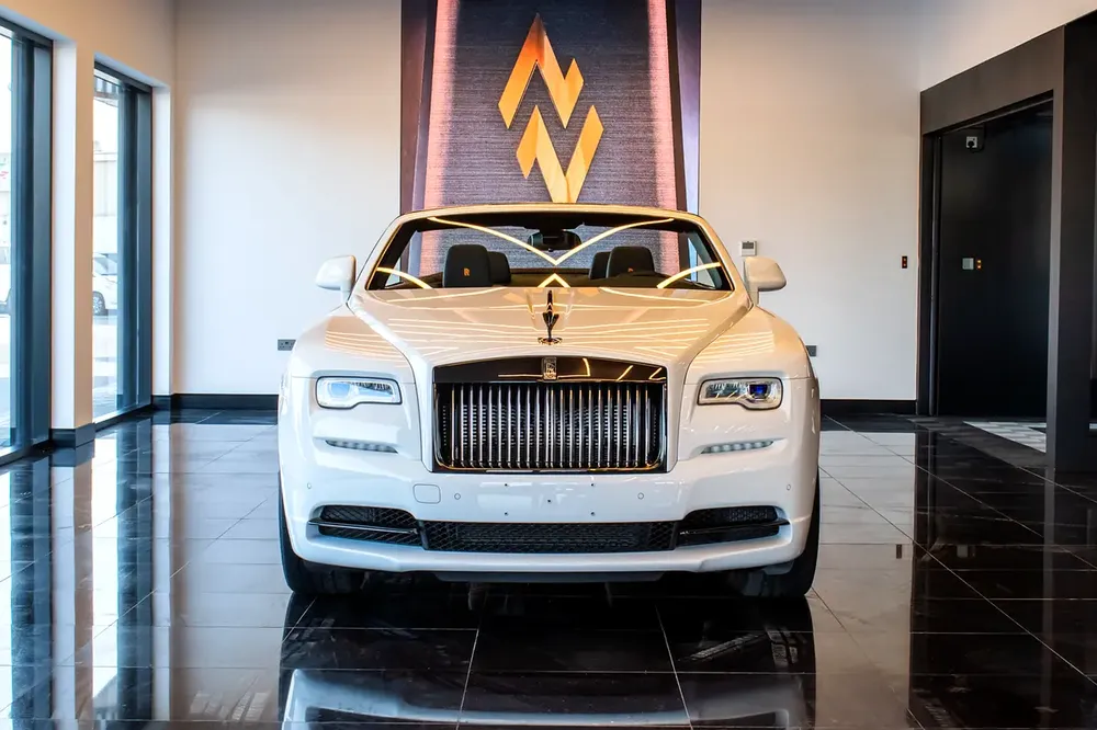 Rolls-Royce Dawn - Image 5