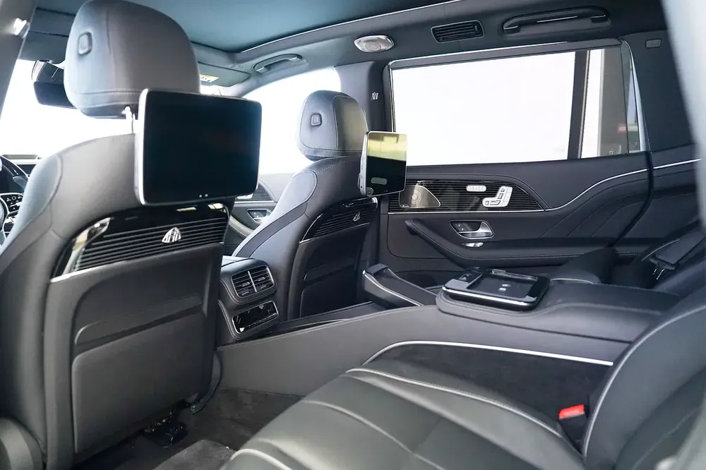 MAYBACH GLS 600 | LEG REST | REAR ENTERTAINMENT | BURMESTER AUDIO | WARRANTY AVAILABLE - Image 10