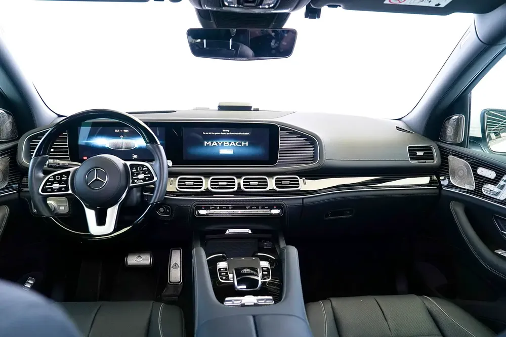 MAYBACH GLS 600 | LEG REST | REAR ENTERTAINMENT | BURMESTER AUDIO | WARRANTY AVAILABLE - Image 11