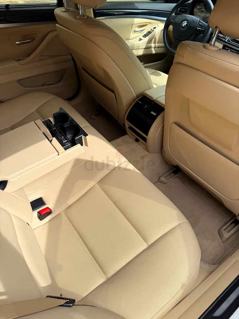 IMMACULATE CONDITIONS 2015 BMW 528 - Image 10