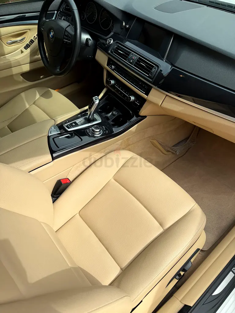IMMACULATE CONDITIONS 2015 BMW 528 - Image 11