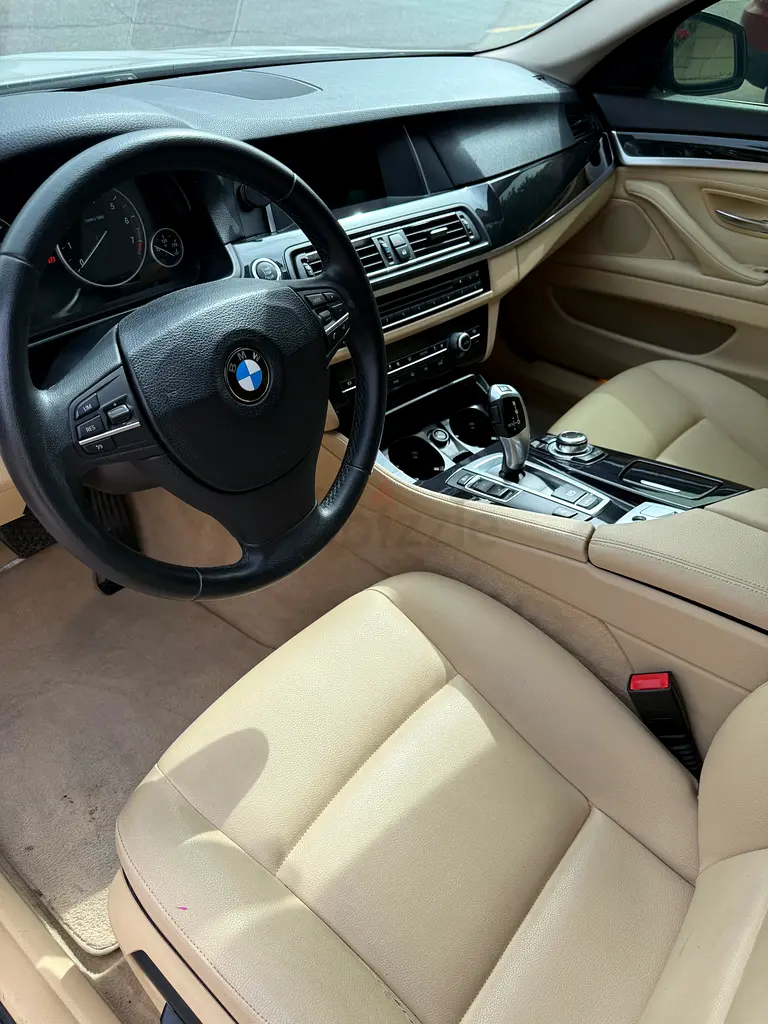 IMMACULATE CONDITIONS 2015 BMW 528 - Image 7