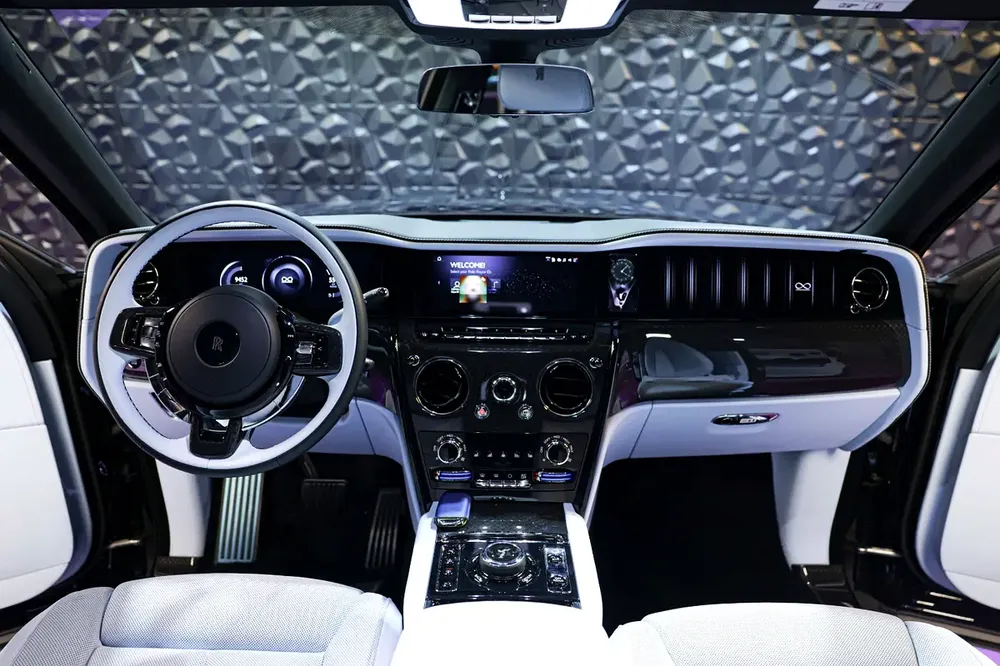 Rolls-Royce Cullinan Black Badge 2024 | European Specs | Brand New Luxury SUV - Image 16