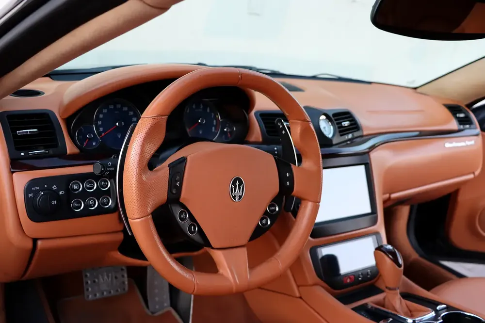 GCC Spec... Maserati GranTurismo Sport 2014.. Only 57000 kms !! - Image 14