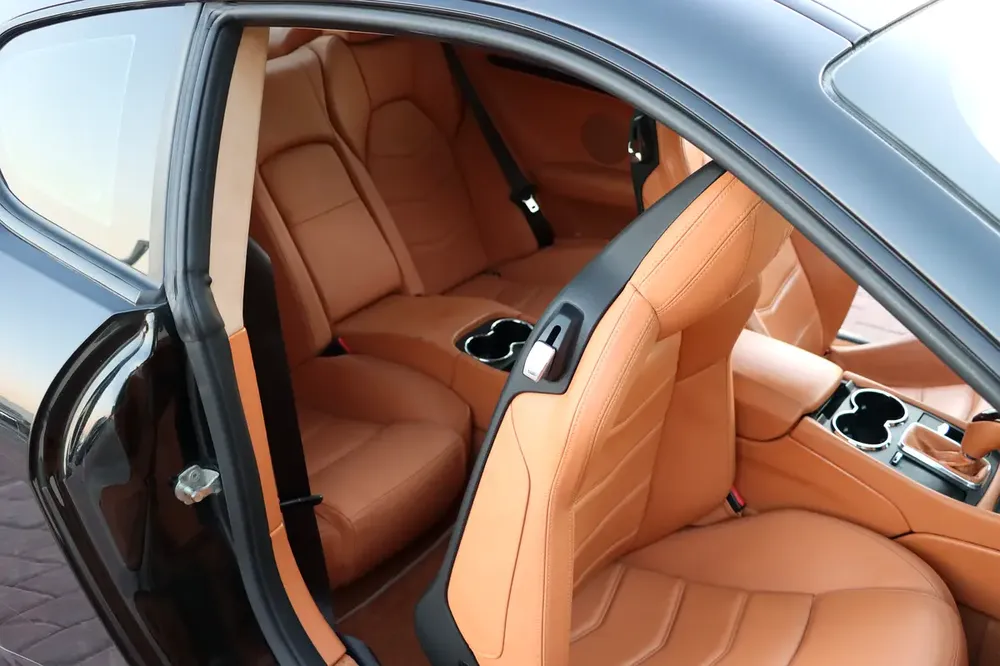 GCC Spec... Maserati GranTurismo Sport 2014.. Only 57000 kms !! - Image 15