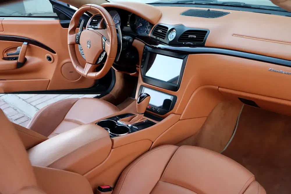 GCC Spec... Maserati GranTurismo Sport 2014.. Only 57000 kms !! - Image 16