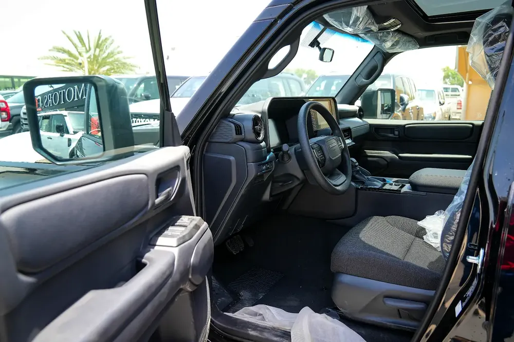 Toyota Prado All-rounder 2.8 DSL 2026 GCC Specs - Image 11