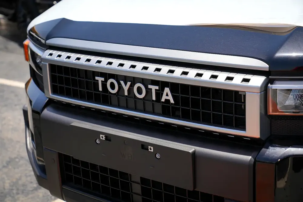 Toyota Prado All-rounder 2.8 DSL 2026 GCC Specs - Image 15