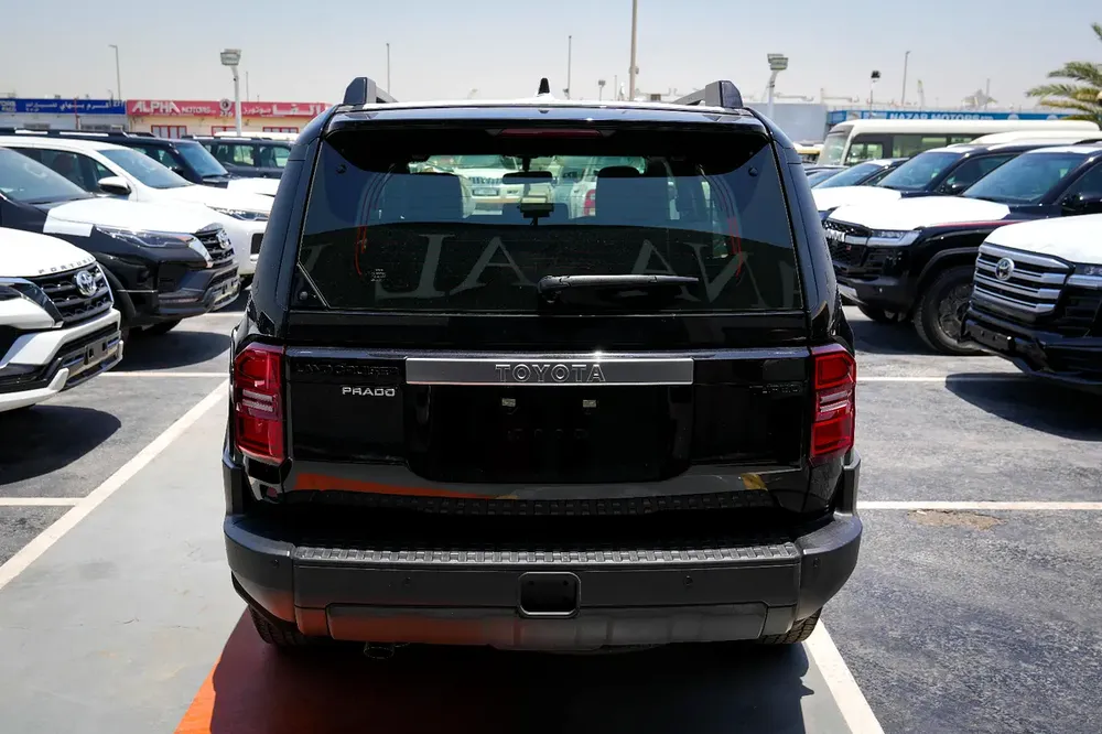 Toyota Prado All-rounder 2.8 DSL 2026 GCC Specs - Image 4