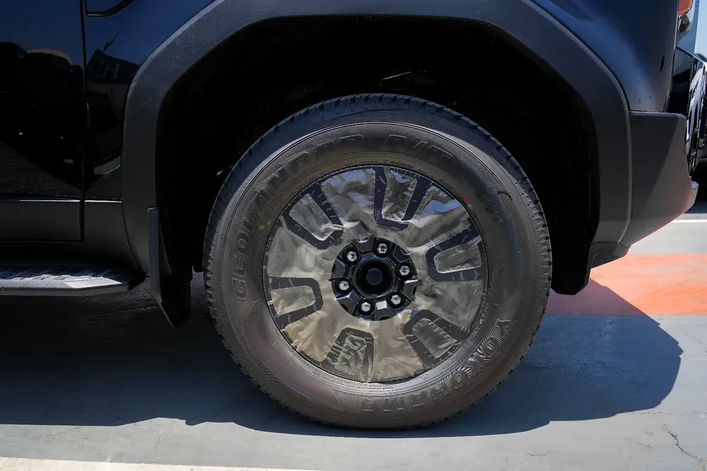 Toyota Prado All-rounder 2.8 DSL 2026 GCC Specs - Image 6