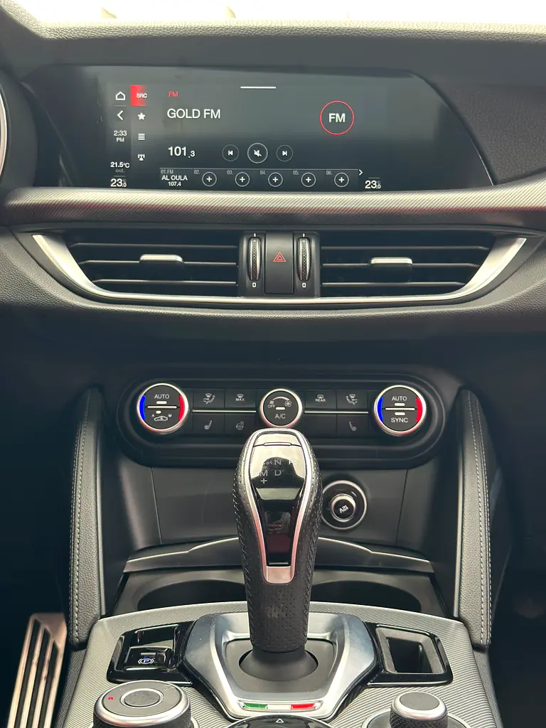 1,839/pm | Veloce | Gargash Warranty and Service till 2028 or 120k kms - Image 14