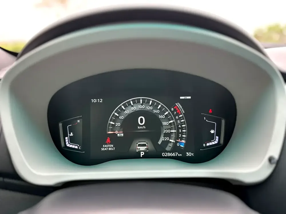Mitsubishi Montero Sport Signature Edition 2022 - GCC Specs - Image 7