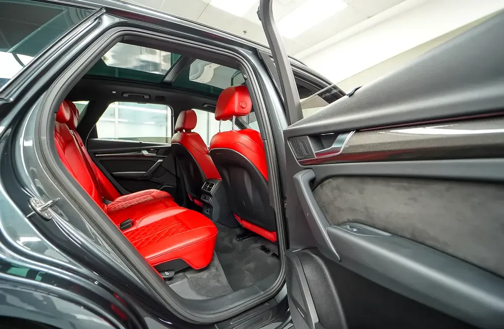 Aed 1,695/Month | Audi SQ5 quattro 2018 - GCC | Original Paint | Warranty - Image 16