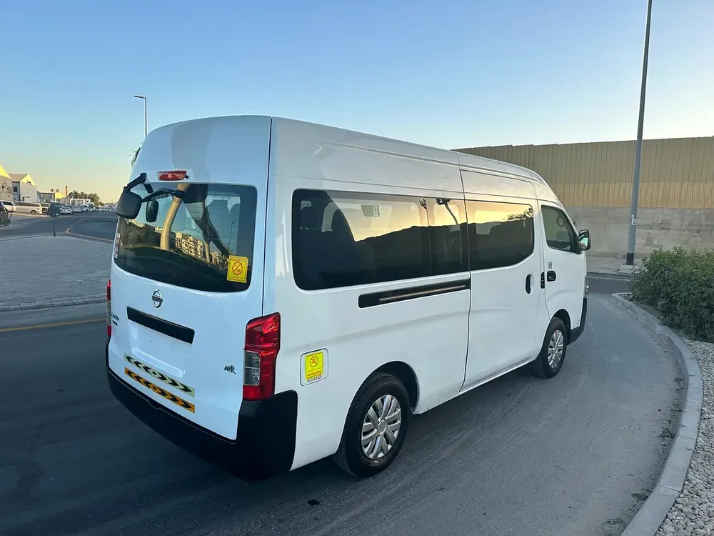 URBAN 2019 GCC NV 350 HIGH ROOF 14 SETAR GOOD CONDITION - Image 10