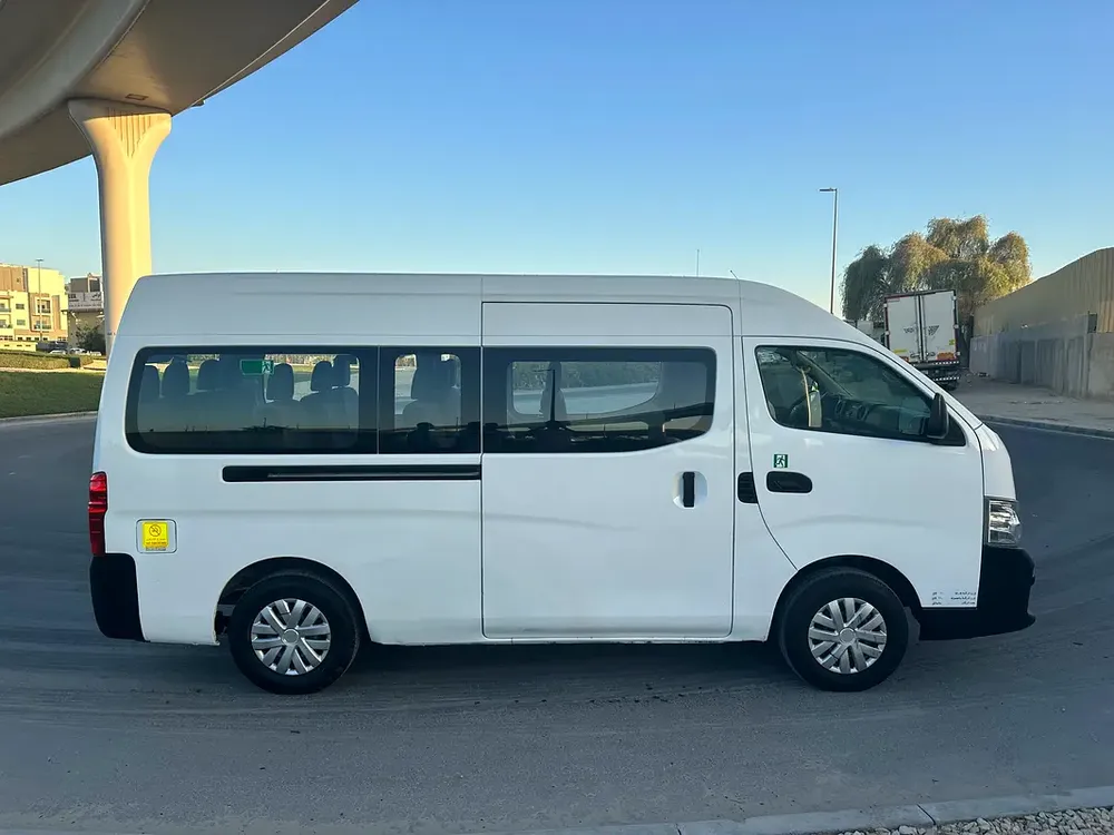 URBAN 2019 GCC NV 350 HIGH ROOF 14 SETAR GOOD CONDITION - Image 11