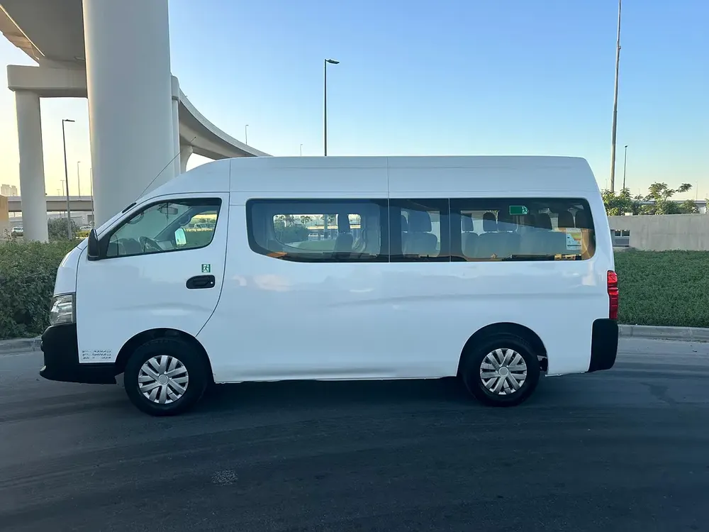 URBAN 2019 GCC NV 350 HIGH ROOF 14 SETAR GOOD CONDITION - Image 12