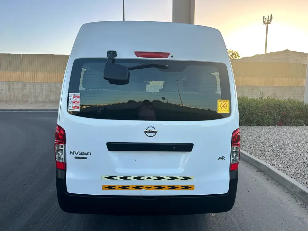 URBAN 2019 GCC NV 350 HIGH ROOF 14 SETAR GOOD CONDITION - Image 8