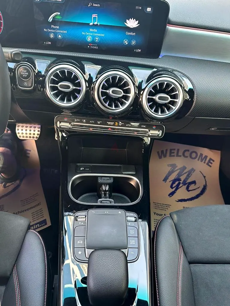 Clean low mileage vehicle - Image 9