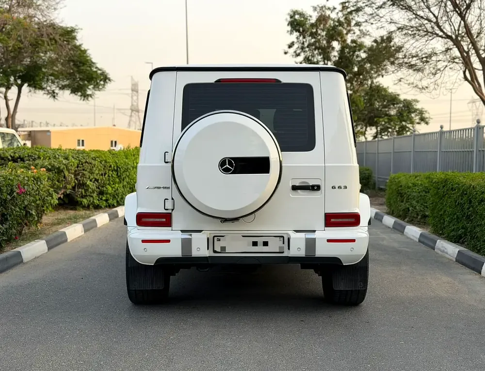 Mercedes-Benz G-Class G 63 AMG 2021 | GCC Specs | Pristine Condition - Image 4