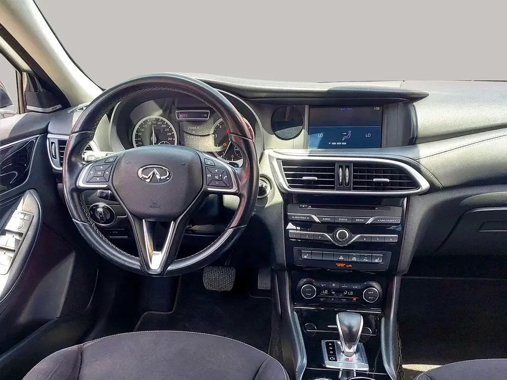 AED 723/month | 2017 Infiniti Q30  | GCC Specs | Ref#424163 - Image 10