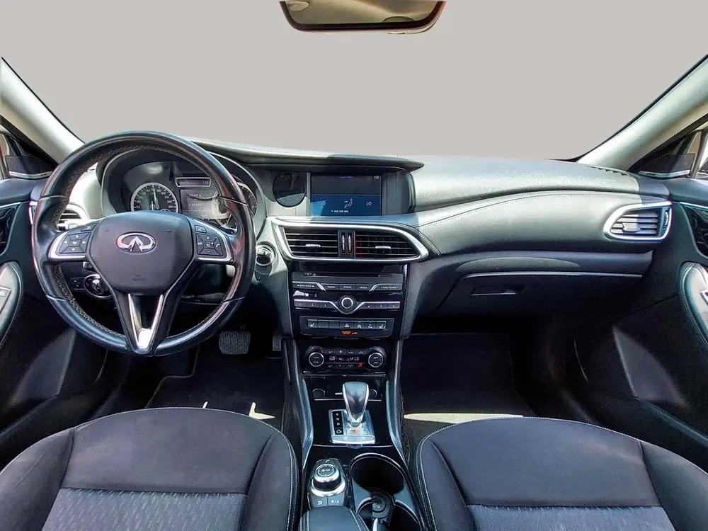 AED 723/month | 2017 Infiniti Q30  | GCC Specs | Ref#424163 - Image 9