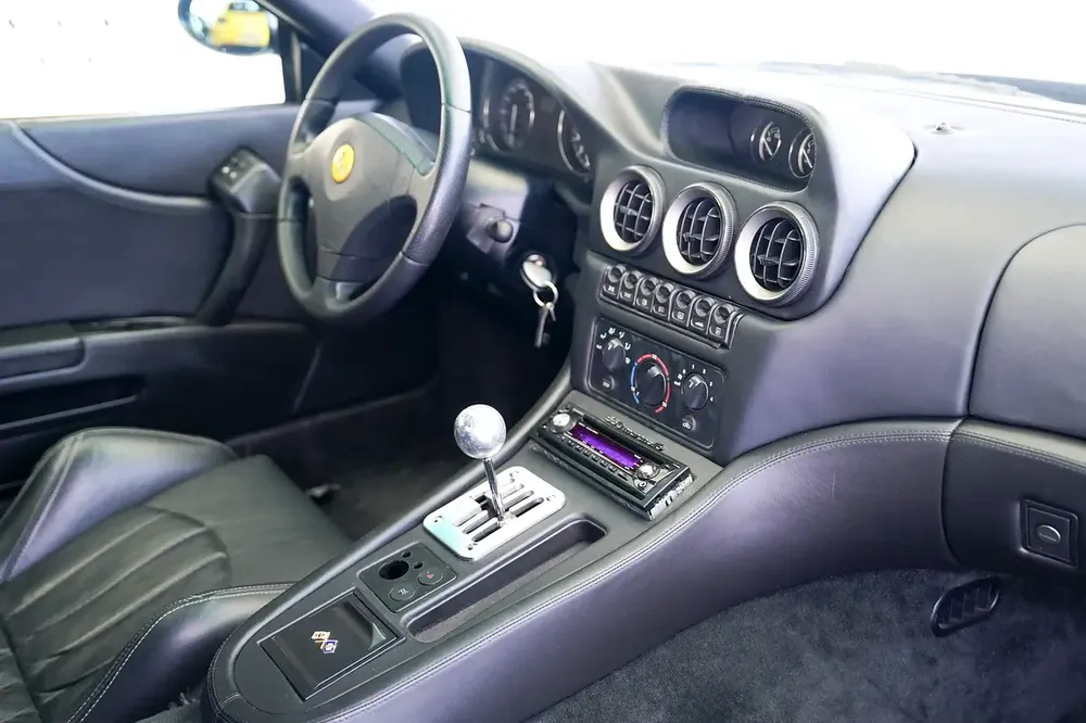550 MARANELLO | WARRANTY AVAILABLE | BLACK/BLACK - Image 9