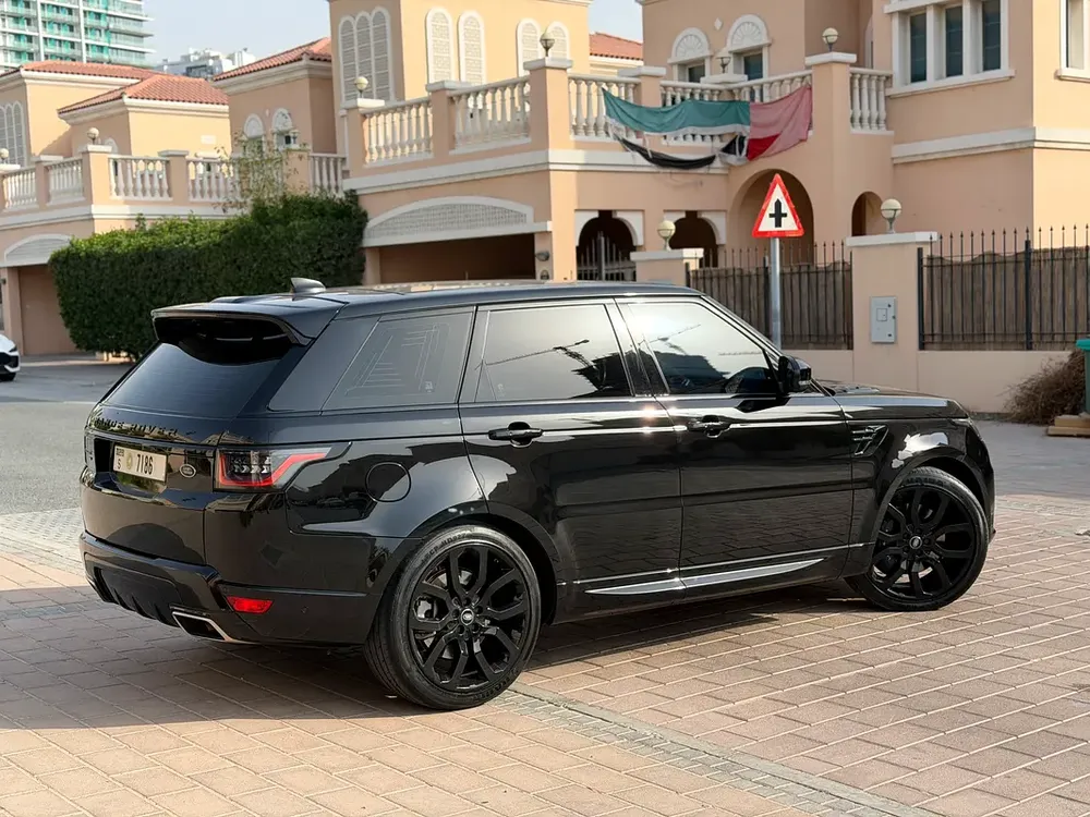 Land Rover Sport HST Dynamic Black Edition 2021 Low Mileage Excellent Condition - Image 5