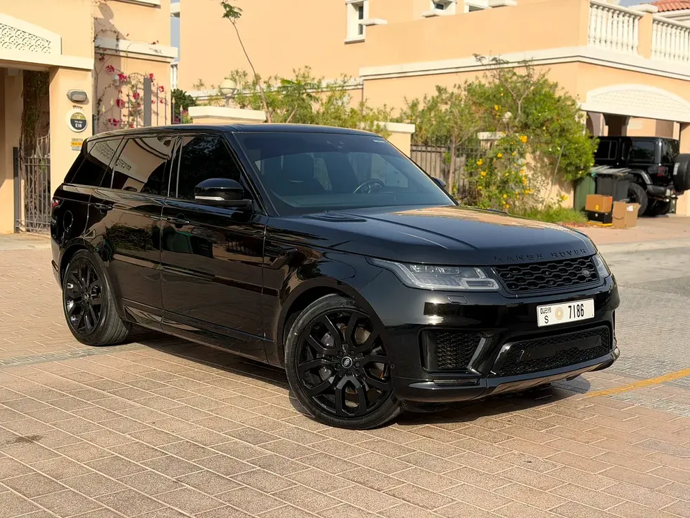 Land Rover Sport HST Dynamic Black Edition 2021 Low Mileage Excellent Condition - Image 6
