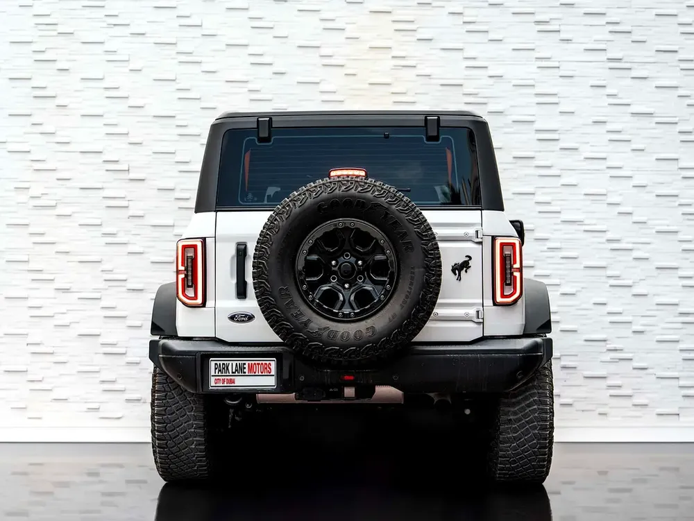 0% DOWN PAYMENT! | SAVVY-BUY | GUARANTEED BUY-BACK | BRONCO WILDTRAK 3-DR | 625-POINT VERIFIED - Image 4