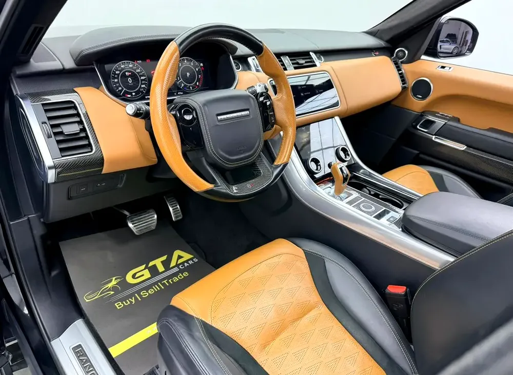 2022 Range Rover Sport SVR, 2027 RR Warranty + Service Pack, Full RR Service History, GCC - Image 10