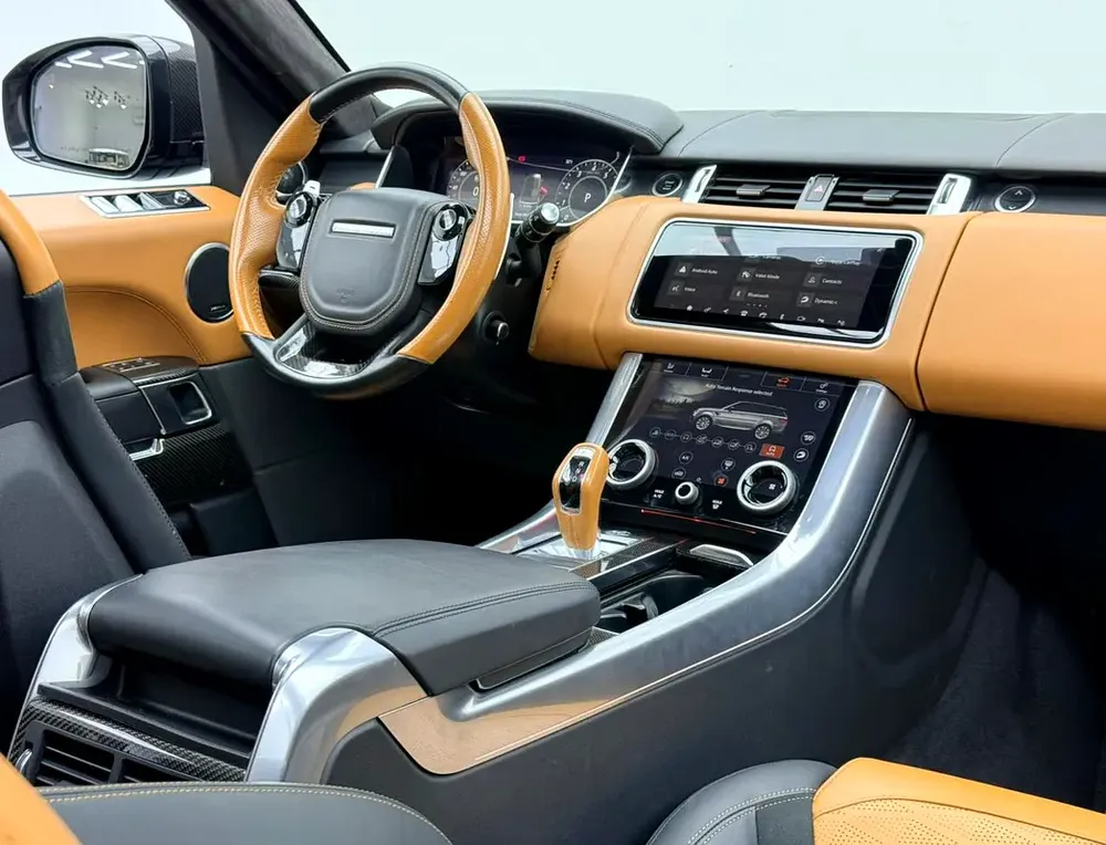 2022 Range Rover Sport SVR, 2027 RR Warranty + Service Pack, Full RR Service History, GCC - Image 11