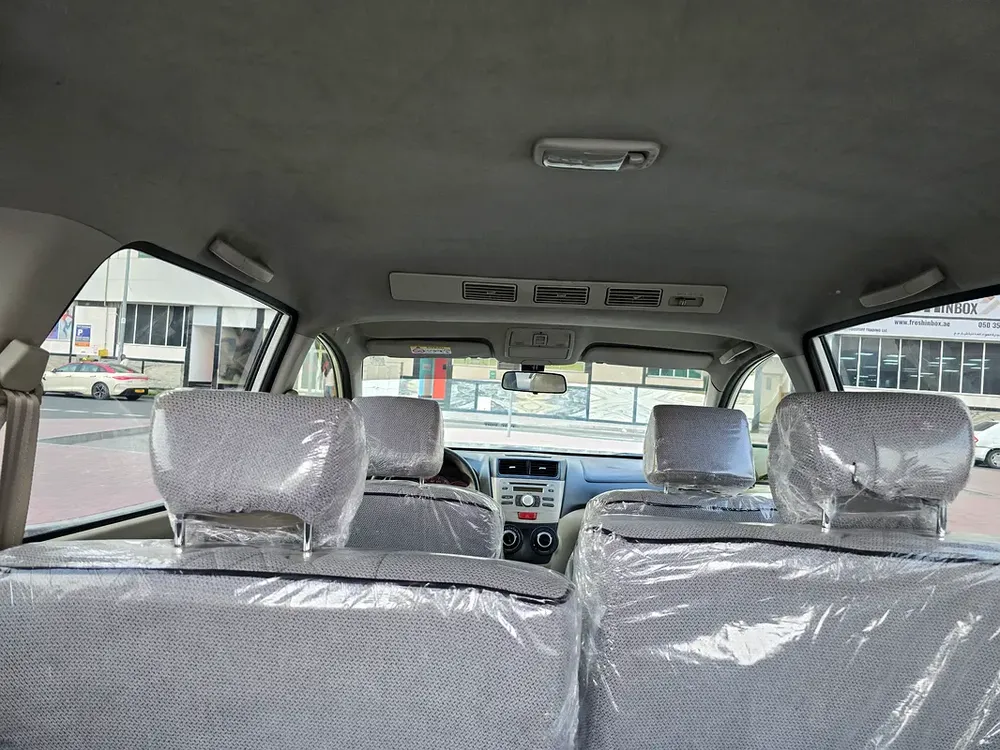 Toyota Avanza SE 2015 - GCC Specs - Well Maintained - Image 11