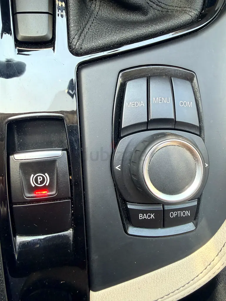 BMW X2 sDrive20i 2021 - GCC Specs - No Accidents - Perfect Inside  Outside - Image 12